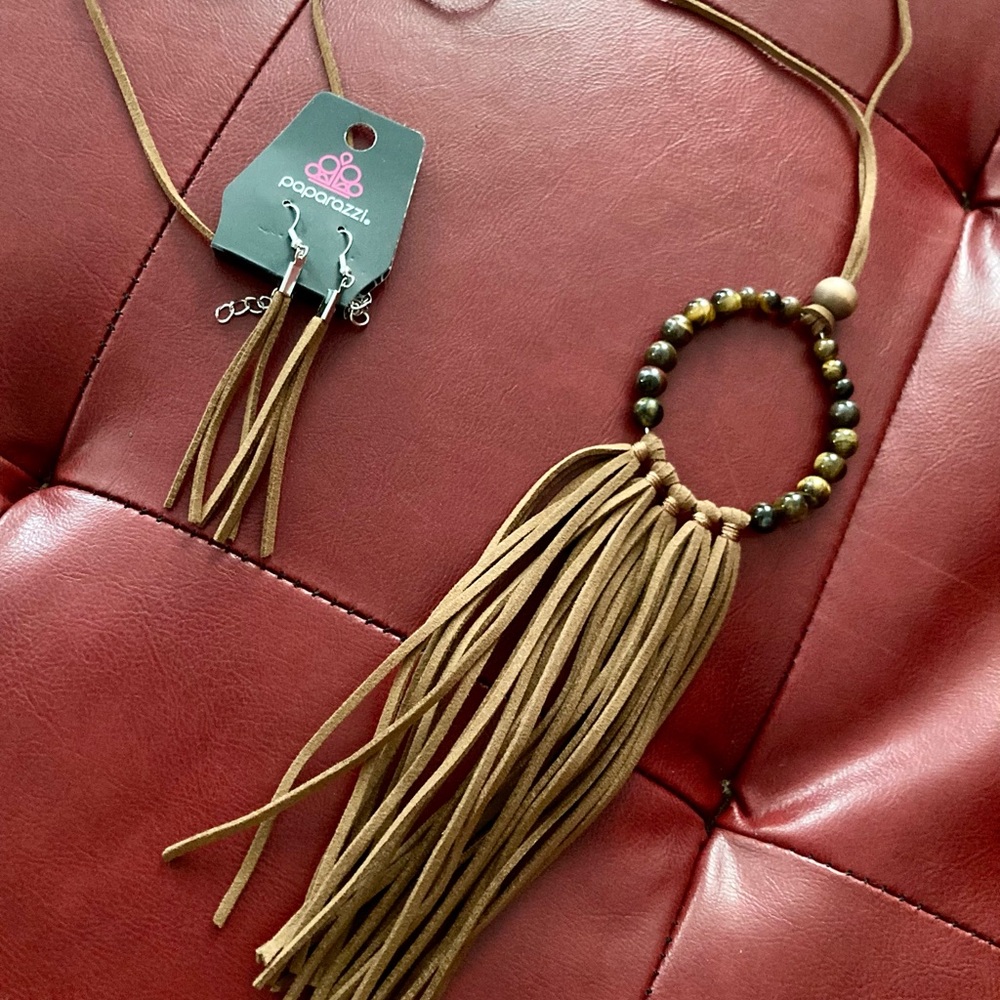 Paparazzi Tan Fringe Necklace and Earring Set
